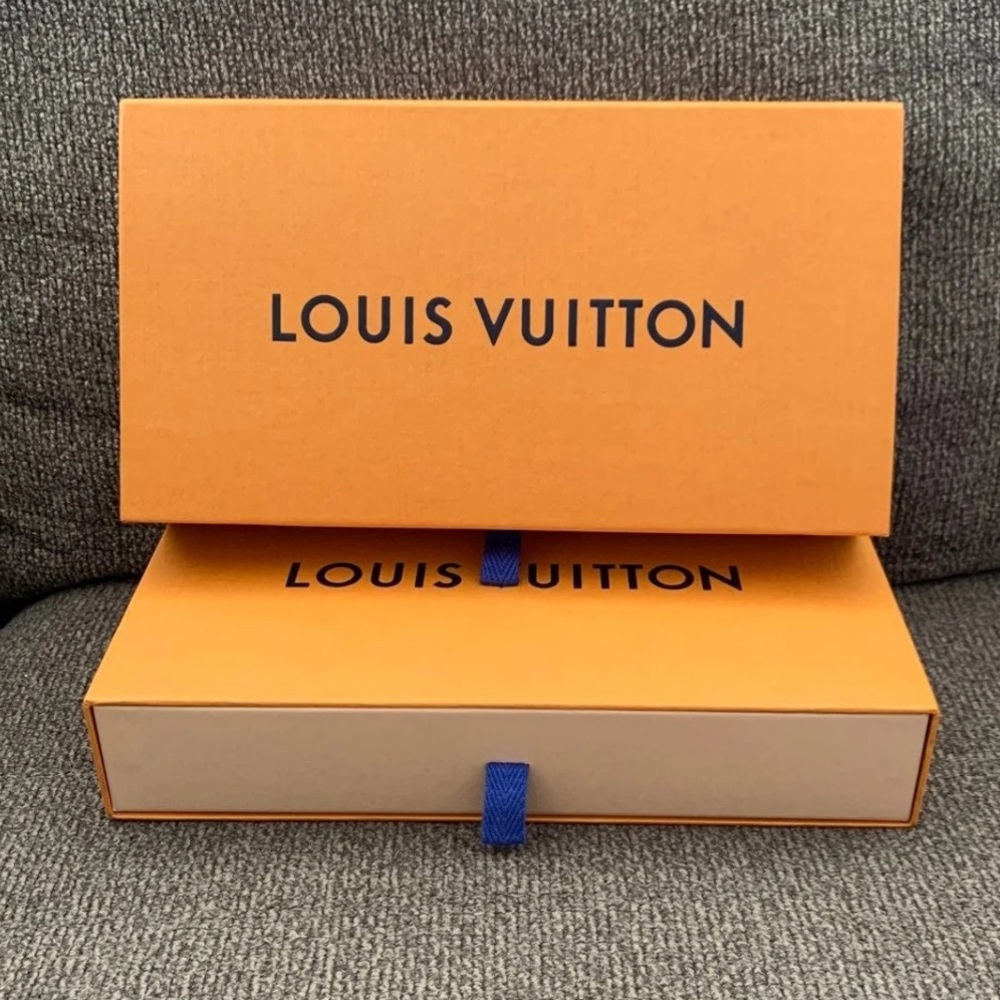 Louis Vuitton box (1)